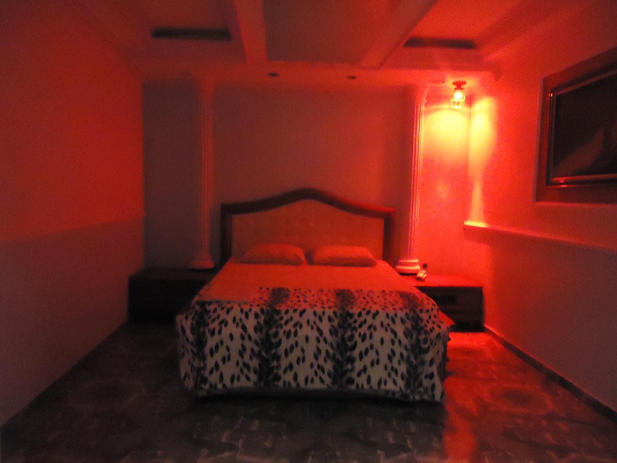 Ping Pong Hotel Сантос Екстериор снимка